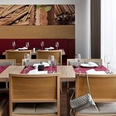 Hotel Muenchen-schwabing 2*