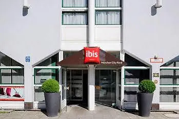 Hotel Muenchen-schwabing 2*