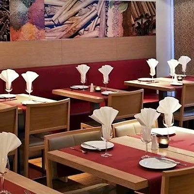 Ibis Nord Hotel 3*