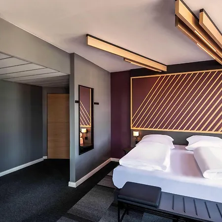 Hotel Muenchen-schwabing 3*