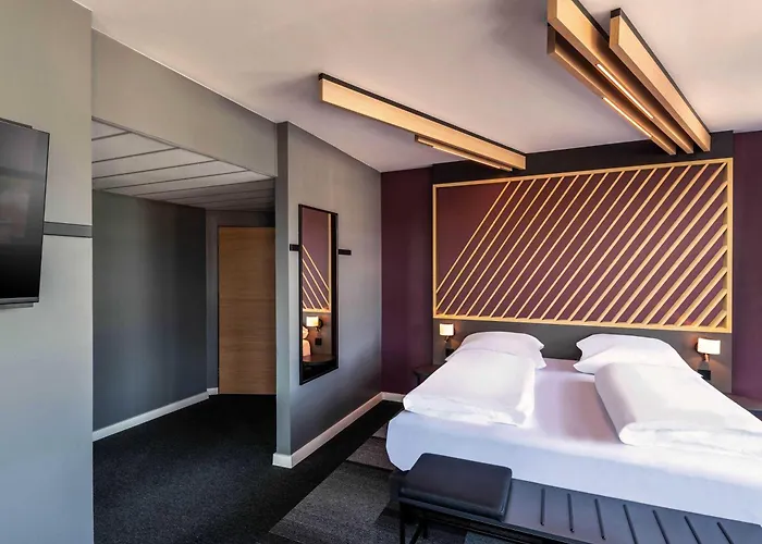 Hotel Muenchen-schwabing 3*